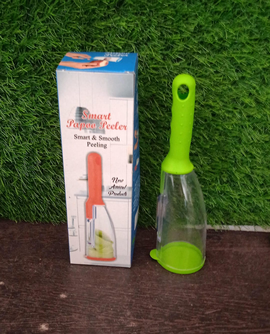 Smart peeler for vegetables and fruits Smart peeler for vegetables and fruits